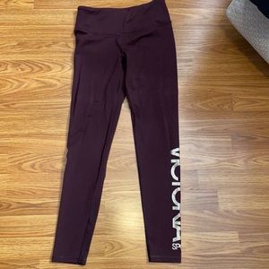 Victoria sport workout leggings